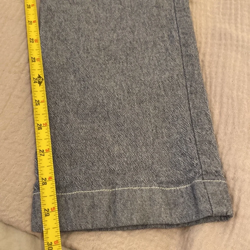 J. Crew Men’s Slim-Fit Chino Pant in Stretch Chambray Size W 31 L32. Style L0716